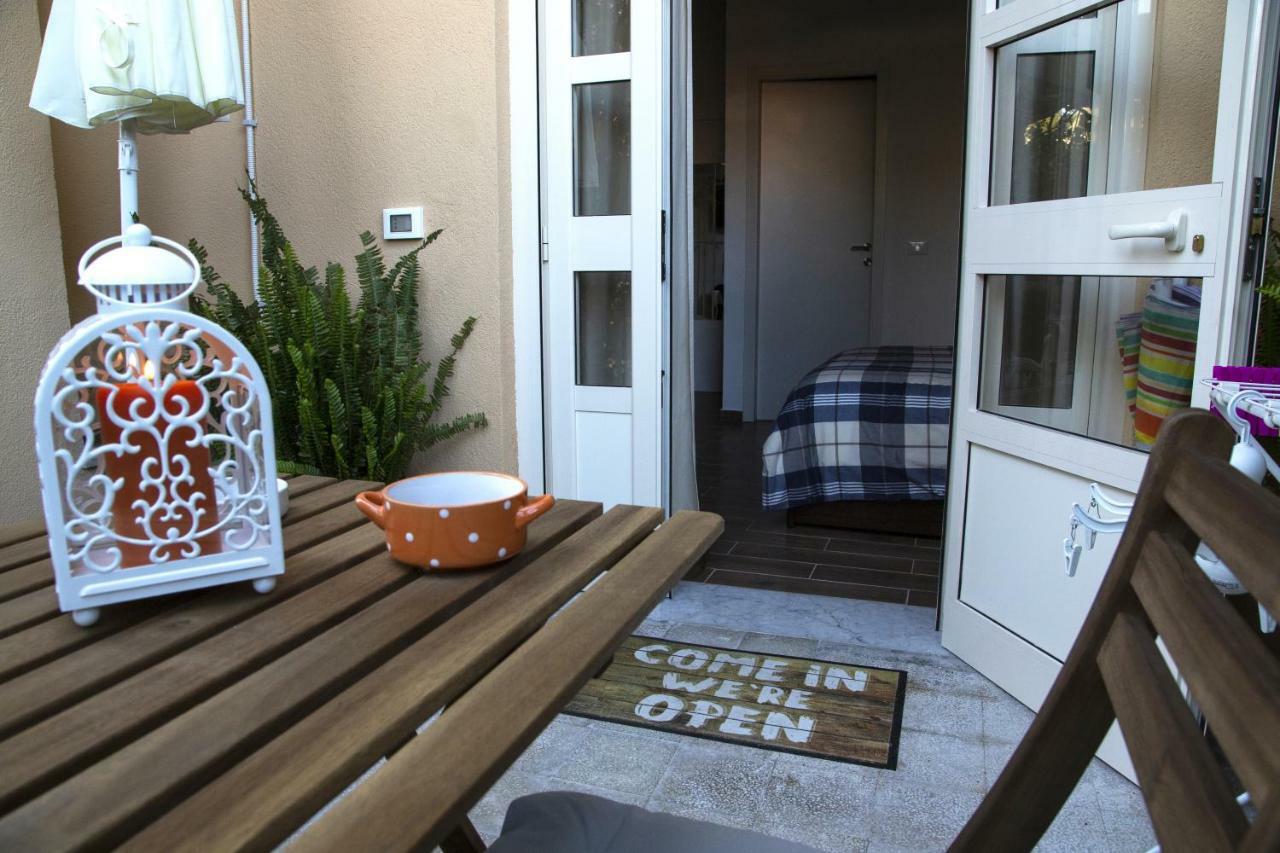 Il Giardino Di Laura Private Rooms モンデッロ エクステリア 写真